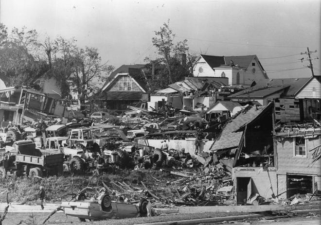 Most of the village ' s major buildings and homes were destroyed.