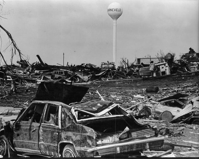 Devastation in Barneveld after the tornado.
