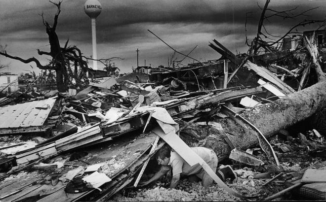 Gale Manteufel crawled through the wreckage of his Barneveld home searching for possessions to salvage in June 1984.