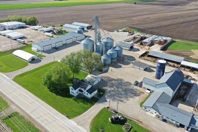 The Nell family of FWR Nell Farms of Juneau is looking forward to hosting the Dodge County Dairy brunch on June 6, a year after they had originally planned to host the event.   Last year’s dairy celebration was cancelled due to the COVID-19 pandemic.